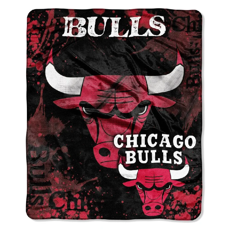 Synthetic fiber blend blankets for a budget - friendly choiceNBA Chicago Bulls Rachel Drop Down Throw Synthetic fiber blend blankets for a budget - friendly choiceNBA Chicago Bulls Rachel Drop Down Throw