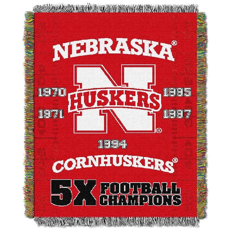 Cotton blankets for breathability and a lightweight feelNCAA University of Nebraska Cornhuskers School Tapestry Throw Cotton blankets for breathability and a lightweight feelNCAA University of Nebraska Cornhuskers School Tapestry Throw