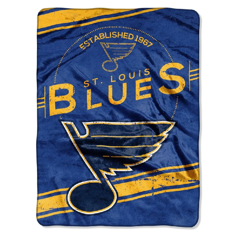 Cotton blankets for breathability and a lightweight feelNHL 801 Blues Stamp Raschel Throw