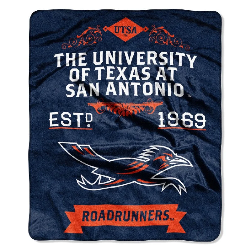 Acrylic blankets for a soft and affordable alternativeThe Northwest Co
