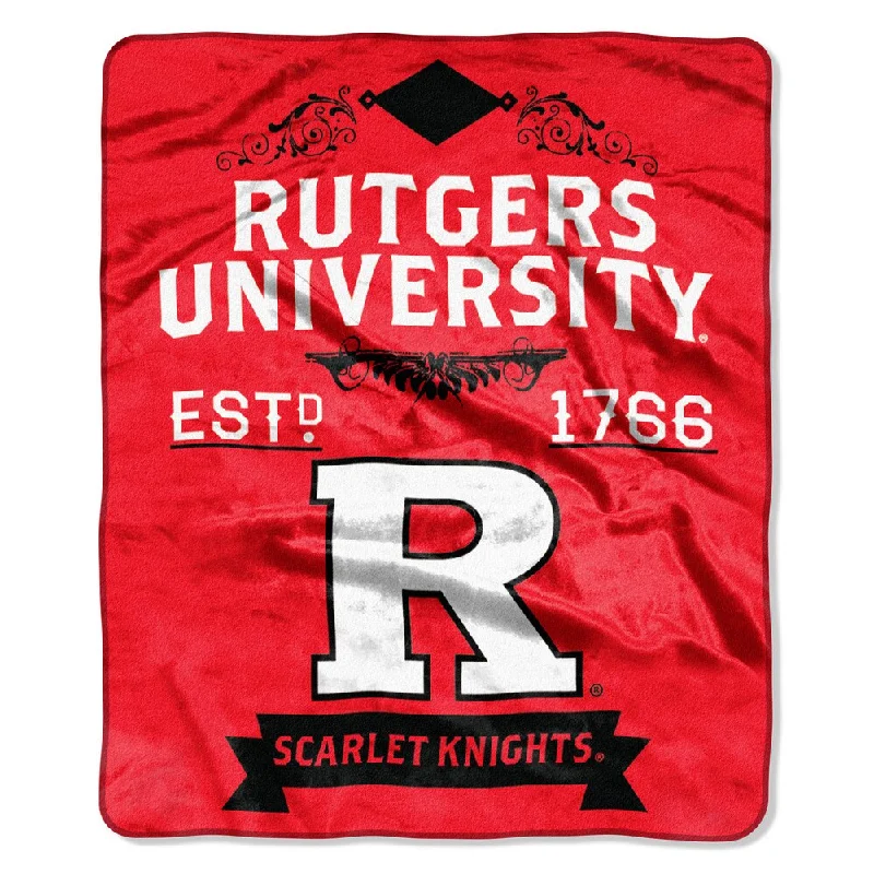 Recycled polyester blankets for an eco - conscious optionThe Northwest Co