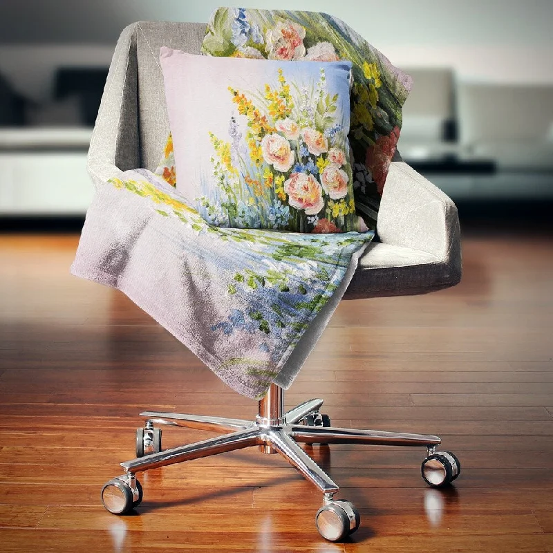 Cashmere blankets for ultimate softness and luxuryDesignart 'Abstract Bouquet of Summer Flowers' Flower Throw Blanket Cashmere blankets for ultimate softness and luxuryDesignart 'Abstract Bouquet of Summer Flowers' Flower Throw Blanket