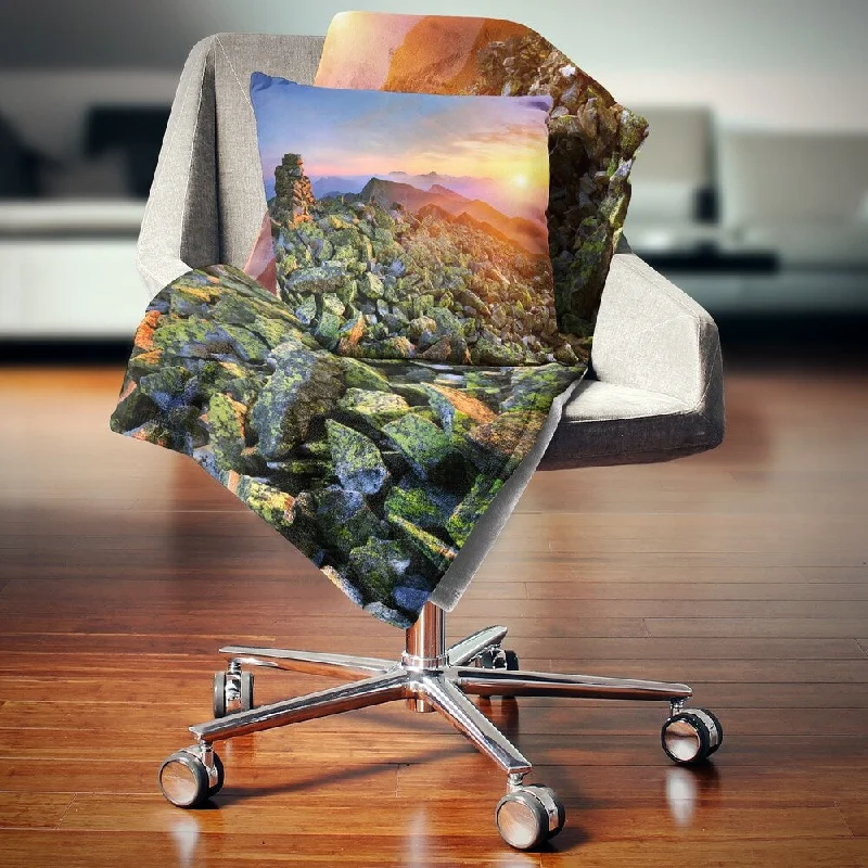 King - size blankets to cover large beds comfortablyDesignart 'Bright Sun in Carpathian Mountains' Landscape Photography Throw Blanket King - size blankets to cover large beds comfortablyDesignart 'Bright Sun in Carpathian Mountains' Landscape Photography Throw Blanket
