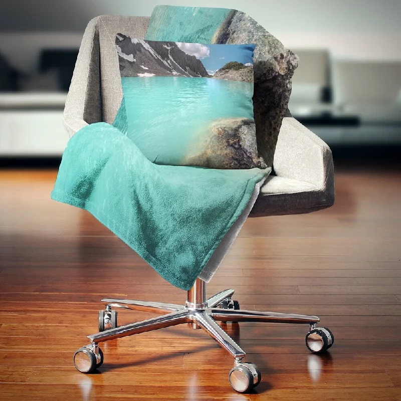 Recycled polyester blankets for an eco - conscious optionDesignart 'Crystal Clear Mountain Lake' Landscape Fleece Throw Blanket Recycled polyester blankets for an eco - conscious optionDesignart 'Crystal Clear Mountain Lake' Landscape Fleece Throw Blanket