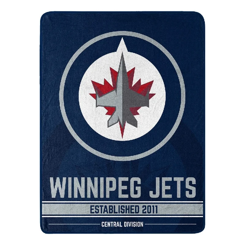 Recycled polyester blankets for an eco - conscious optionNHL 659 Winnipeg Jets Breakaway Micro Recycled polyester blankets for an eco - conscious optionNHL 659 Winnipeg Jets Breakaway Micro